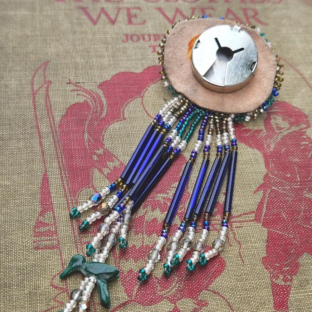Handmade Beaded Malachite Bird Fringe Button Cover Bolo Tie Brooch Blue Green